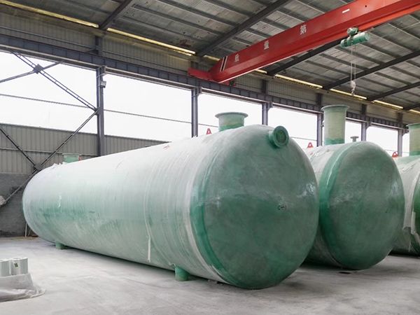 玻璃鋼儲(chǔ)罐